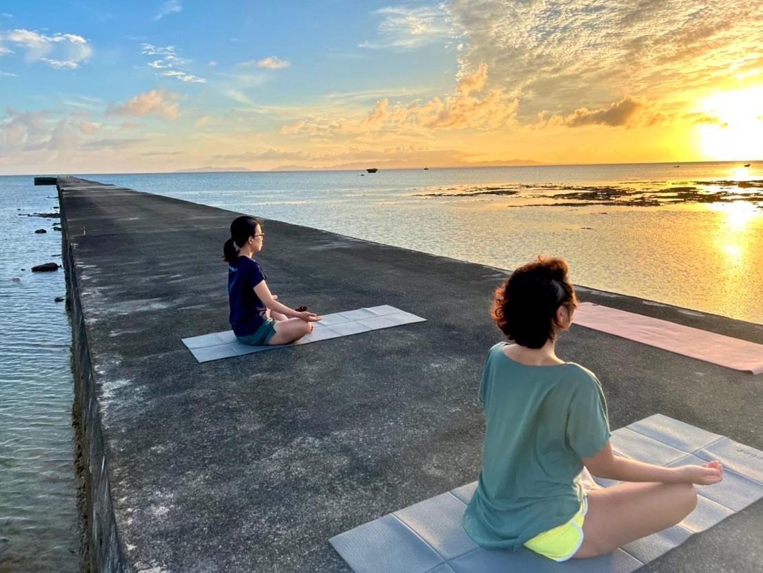 ホテル 民宿くろしま 黒島 エクステリア 写真
